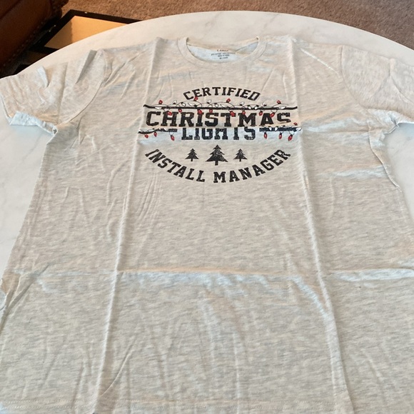 Holiday/ Christmas t shirt - Picture 3 of 6